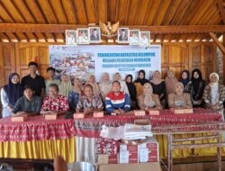 Warga Desa Raja Dilatih Membatik, Didorong Jadi Produk Unggulan Desa
